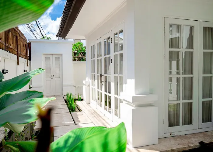 Kencana Villa *